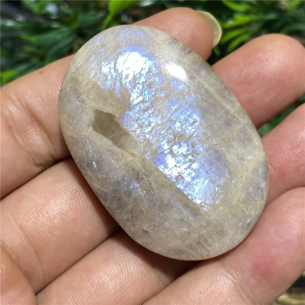 Moonstone Palm Natural Stone And Crystal Gemstones Minerals Wicca Spiritual Reiki  Ornaments Home Decoration Room