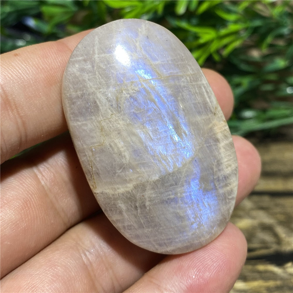 Moonstone Palm Natural Stone And Crystal Gemstones Minerals Wicca Spiritual Reiki  Ornaments Home Decoration Room