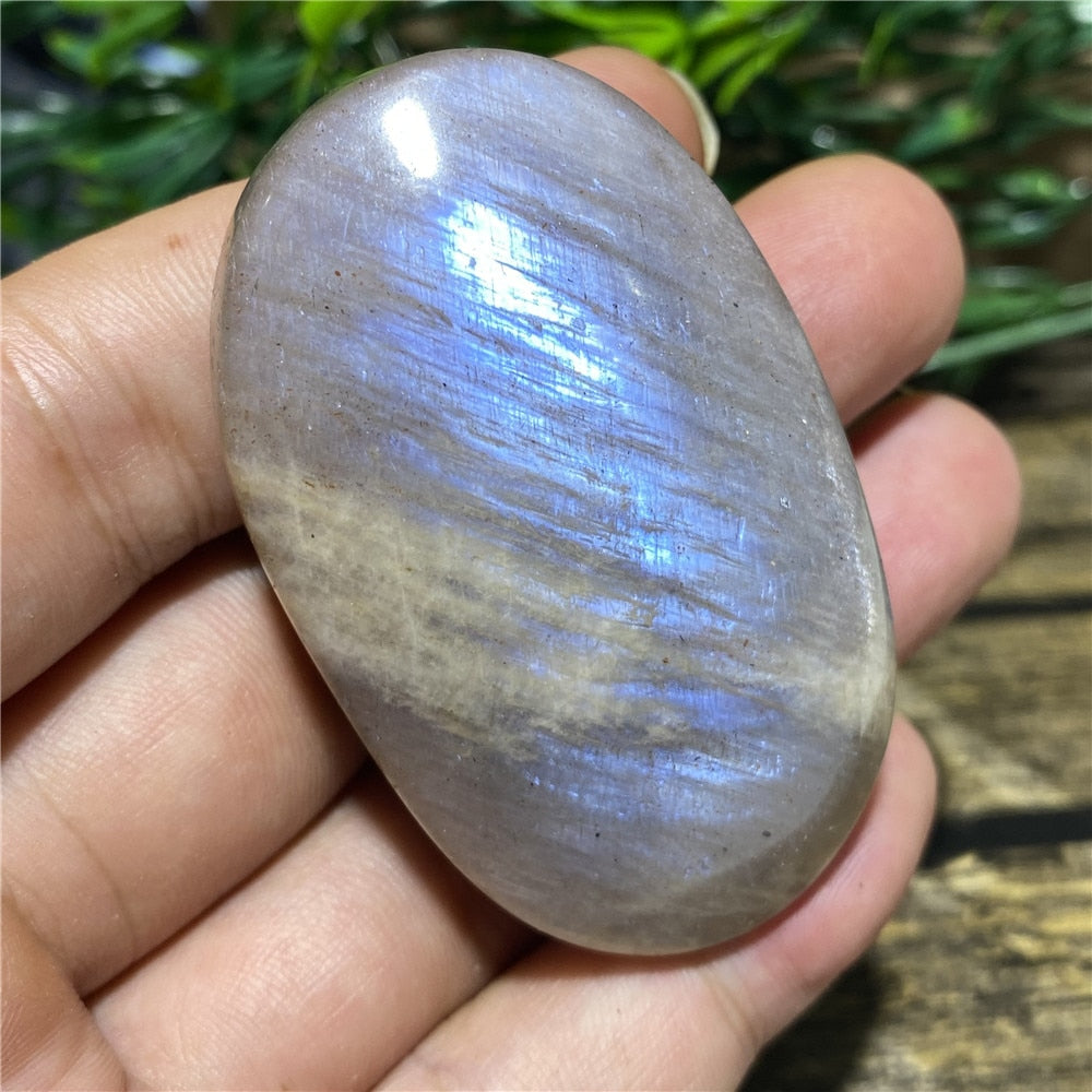 Moonstone Palm Natural Stone And Crystal Gemstones Minerals Wicca Spiritual Reiki  Ornaments Home Decoration Room