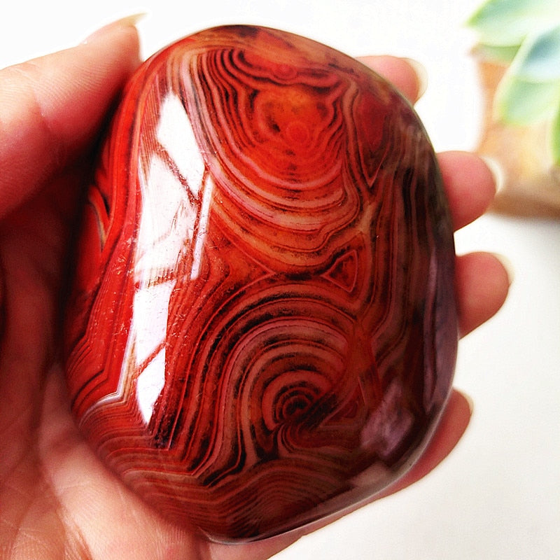 Natural Stone Real Sardonyx Agate Palm Hand Play Witchcraft Supplies Meditation Spiritual Decor Home Decoration Healing Crystals