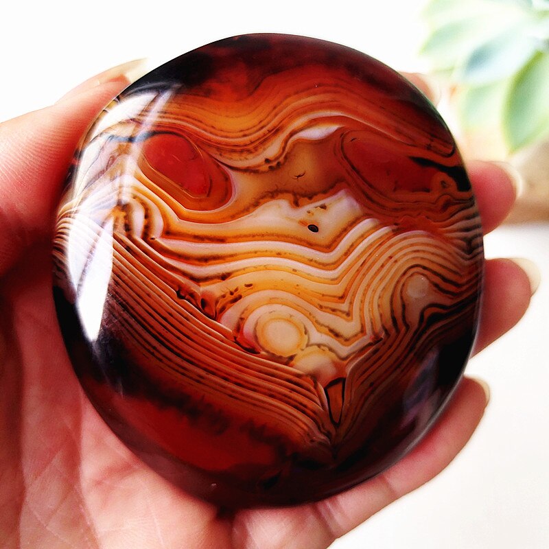 Natural Stone Real Sardonyx Agate Palm Hand Play Witchcraft Supplies Meditation Spiritual Decor Home Decoration Healing Crystals
