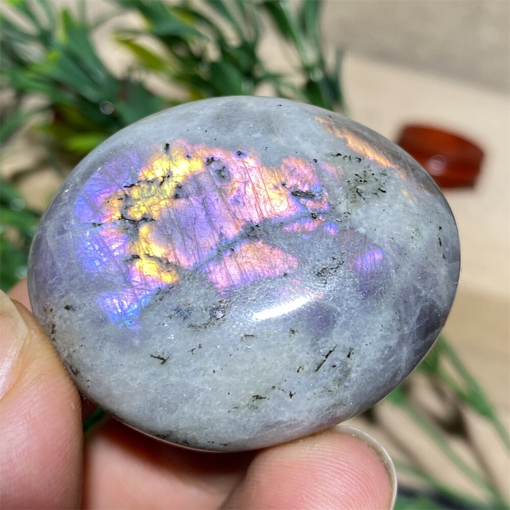 Labradorite Palm Purple Light Natural Stone Crystals Healing Wicca Wichcraft Meditation Minerals Ornaments Home Decoration