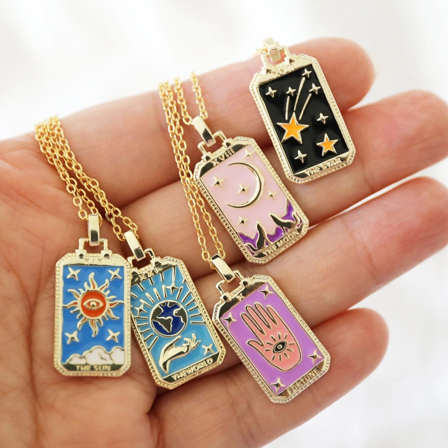 2022 New Stainless Steel Tarnish Free Jewelry Tarot Necklace Star Moon Sun World Design Gold Pendant Necklaces For Women