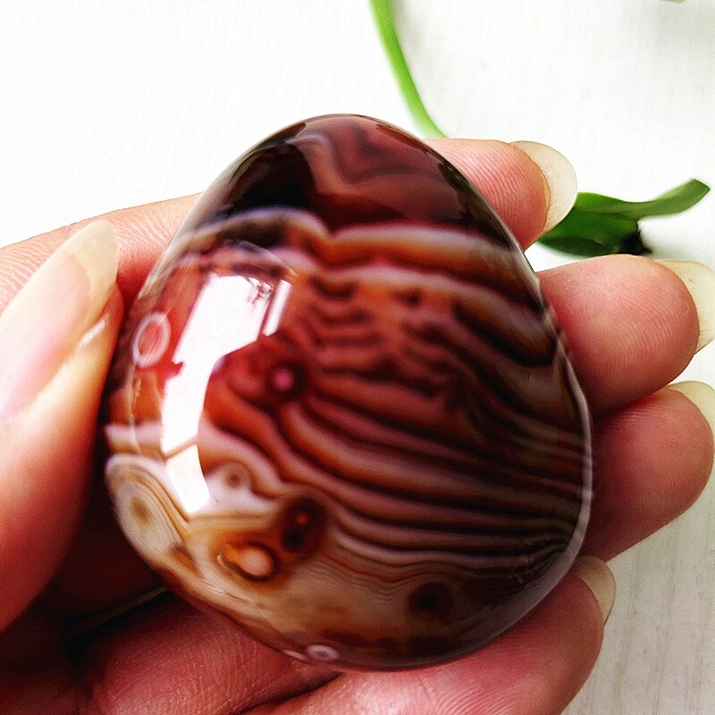 Natural Stone Sardonyx Agate Crsytal Lrregular Palm Aquarium Decor Ornaments Gem and Reiki Meditation Spiritual Healing Crystals