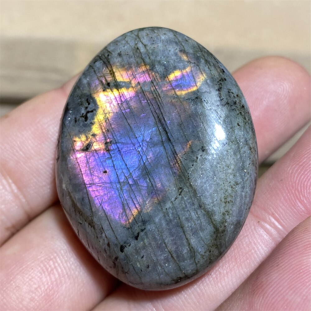 Labradorite Palm Purple Light Natural Stone Crystals Healing Wicca Wichcraft Meditation Minerals Ornaments Home Decoration