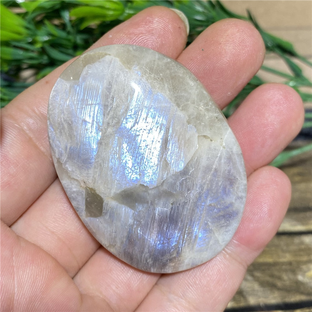 Moonstone Palm Natural Stone And Crystal Gemstones Minerals Wicca Spiritual Reiki  Ornaments Home Decoration Room