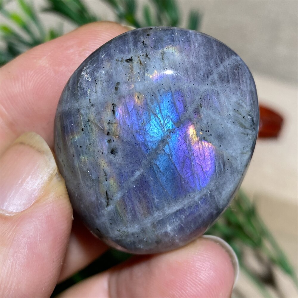 Labradorite Palm Purple Light Natural Stone Crystals Healing Wicca Wichcraft Meditation Minerals Ornaments Home Decoration