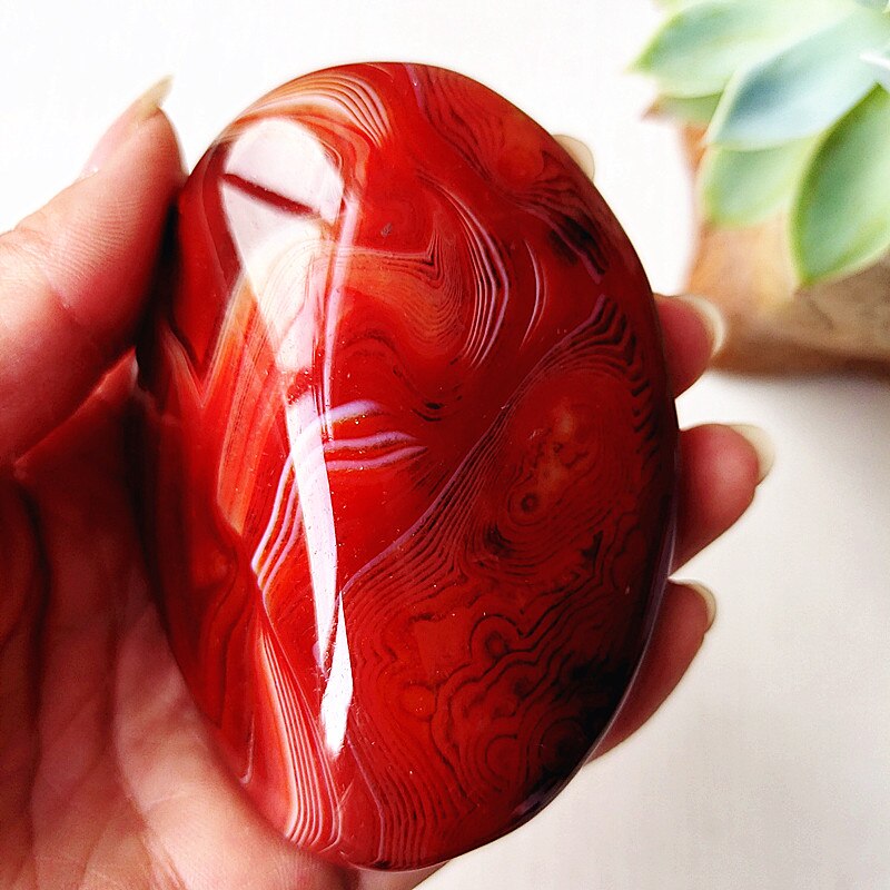 Natural Stone Real Sardonyx Agate Palm Hand Play Witchcraft Supplies Meditation Spiritual Decor Home Decoration Healing Crystals