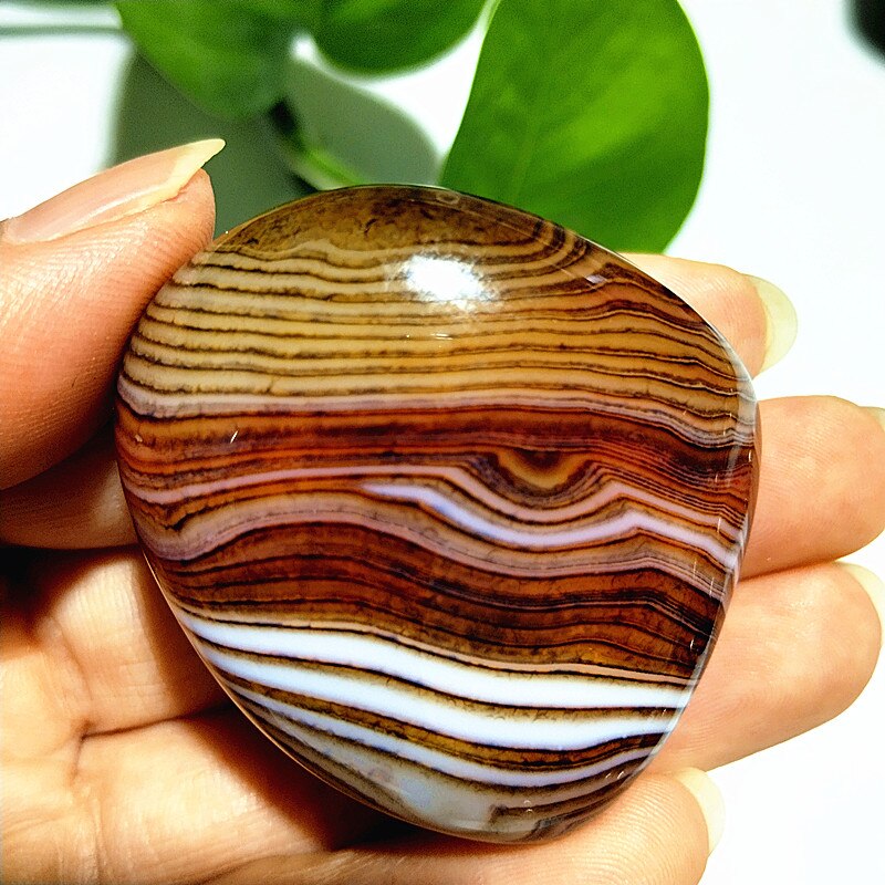 Natural stone Sardonyx agate palm stones playthings small stones and crystals healing crystals