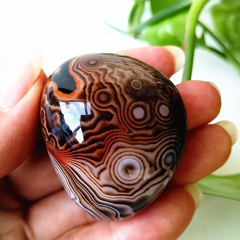 Natural Lace Stone Sardonyx Agate Palm Hand Play Witchcraft Supplies Meditation Spiritual Decor Home Decoration Healing Crystals