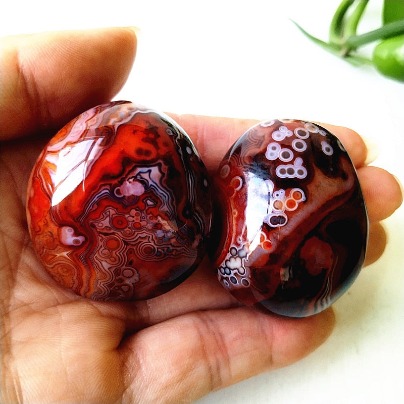 Natural Lace Stone Sardonyx Agate Palm Hand Play Witchcraft Supplies Meditation Spiritual Decor Home Decoration Healing Crystals
