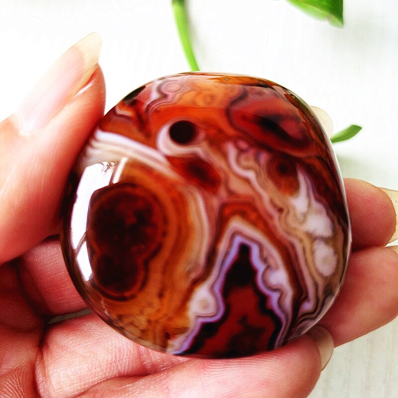 Natural Stone Sardonyx Agate Crsytal Lrregular Palm Aquarium Decor Ornaments Gem and Reiki Meditation Spiritual Healing Crystals