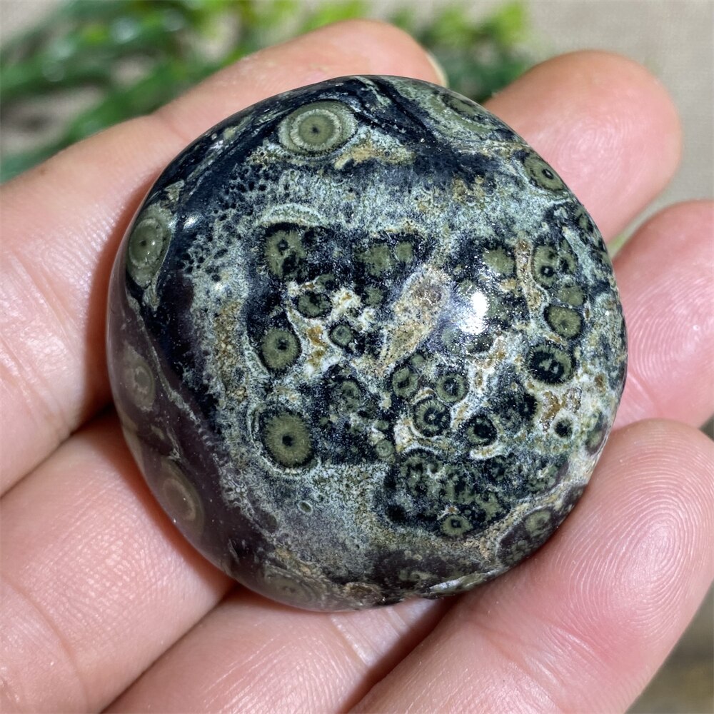 Green Peacock Eye Natural Stone And Crystal Healing  Quartz Palm Aquarium Gemstons Wicca Reiki Ornaments Home Decoration Room