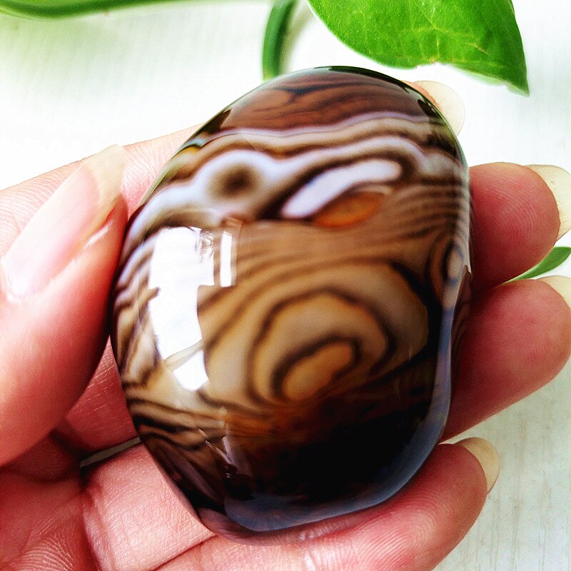 Natural Stone Sardonyx Agate Crsytal Lrregular Palm Aquarium Decor Ornaments Gem and Reiki Meditation Spiritual Healing Crystals