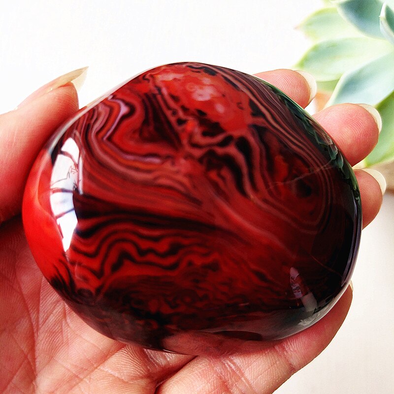 Natural Stone Real Sardonyx Agate Palm Hand Play Witchcraft Supplies Meditation Spiritual Decor Home Decoration Healing Crystals