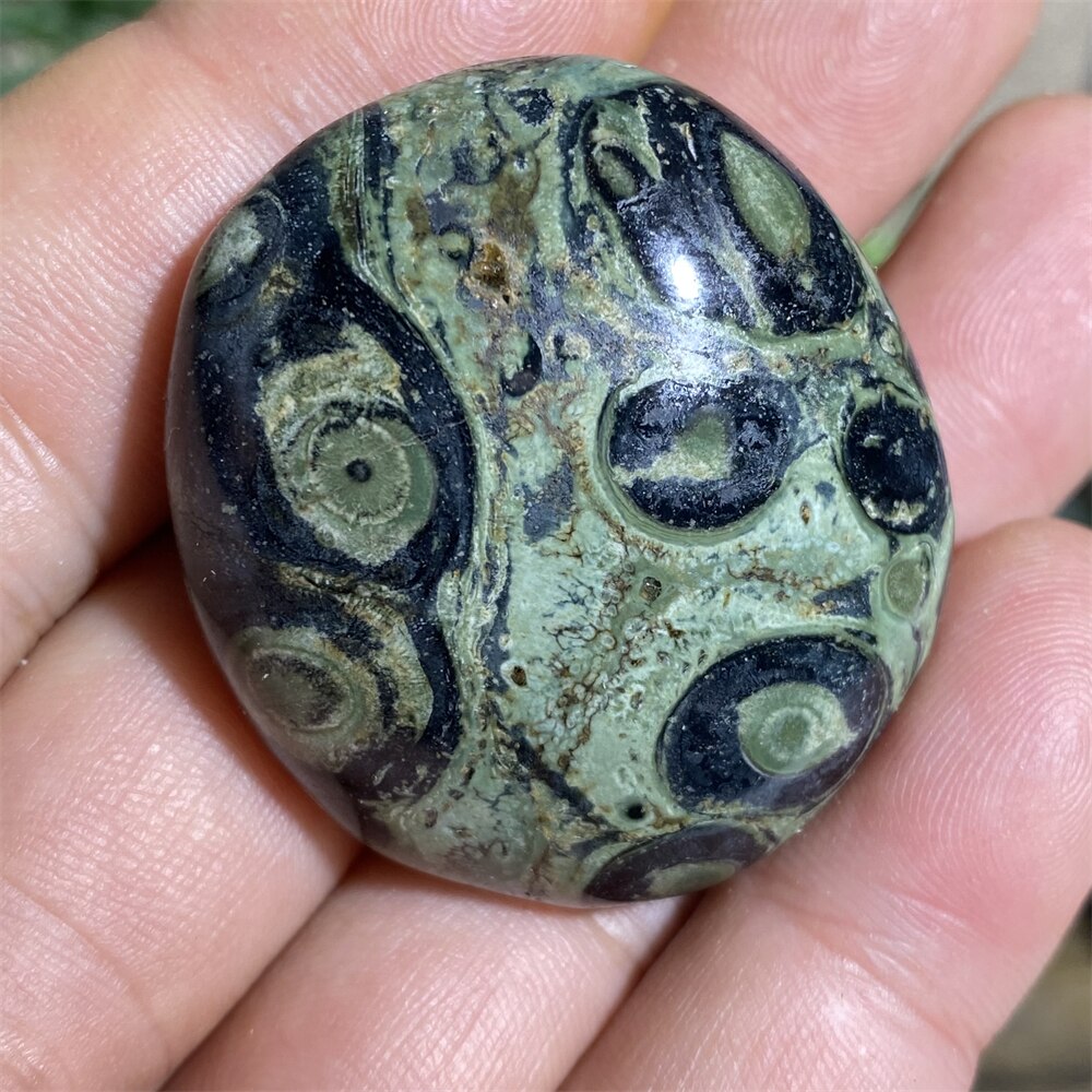 Green Peacock Eye Natural Stone And Crystal Healing  Quartz Palm Aquarium Gemstons Wicca Reiki Ornaments Home Decoration Room