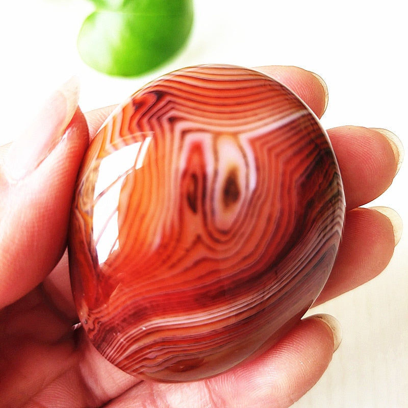Natural Stone Sardonyx Agate Crsytal Lrregular Palm Aquarium Decor Ornaments Gem and Reiki Meditation Spiritual Healing Crystals