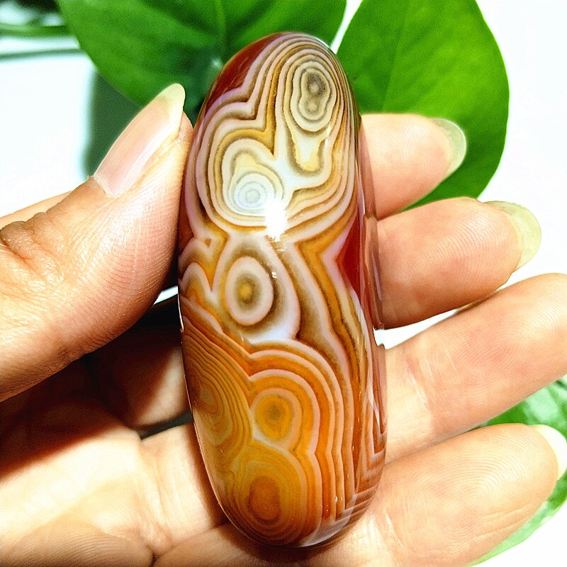 Natural stone Sardonyx agate palm stones playthings small stones and crystals healing crystals