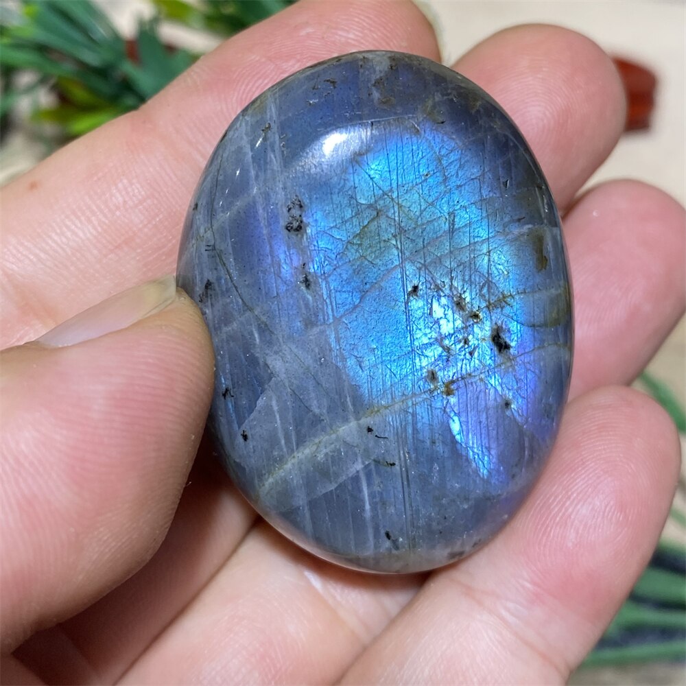 Labradorite Palm Purple Light Natural Stone Crystals Healing Wicca Wichcraft Meditation Minerals Ornaments Home Decoration