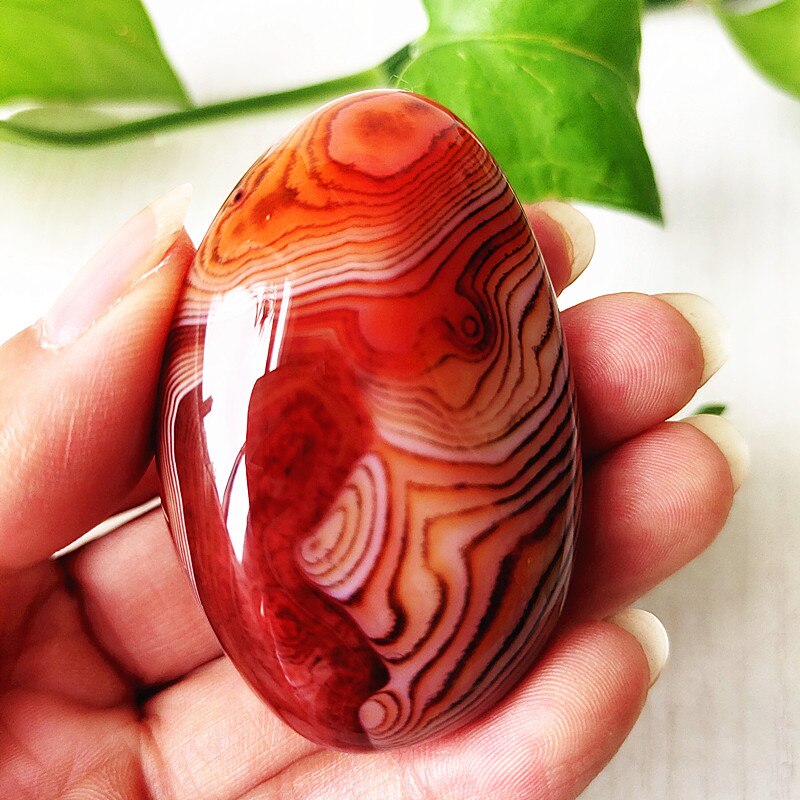Natural Stone Sardonyx Agate Crsytal Lrregular Palm Aquarium Decor Ornaments Gem and Reiki Meditation Spiritual Healing Crystals