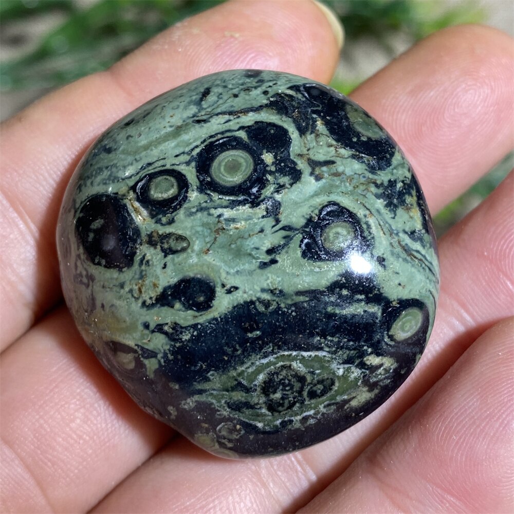 Green Peacock Eye Natural Stone And Crystal Healing  Quartz Palm Aquarium Gemstons Wicca Reiki Ornaments Home Decoration Room