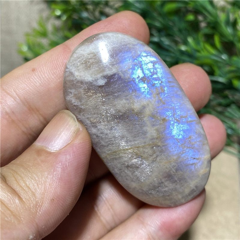 Moonstone Palm Natural Stone And Crystal Gemstones Minerals Wicca Spiritual Reiki  Ornaments Home Decoration Room