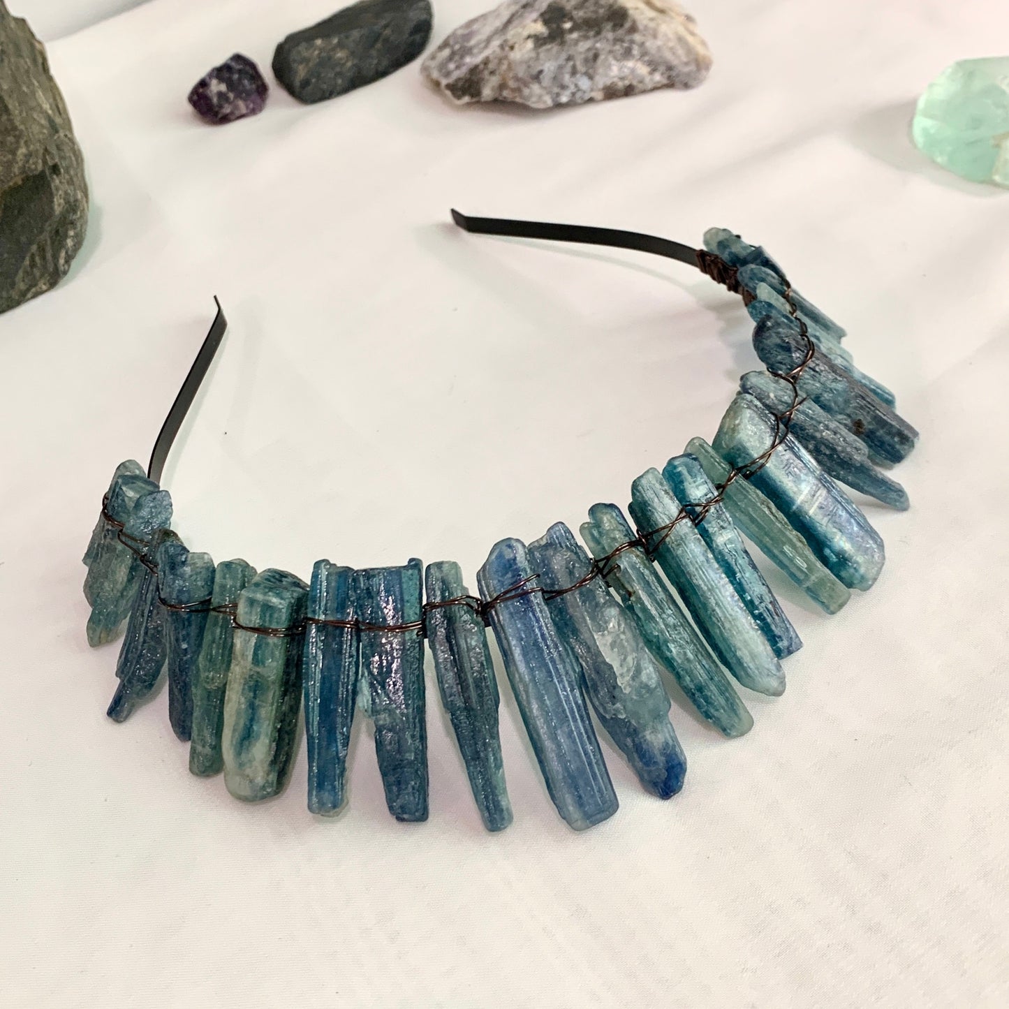 Kyanite Crown Hair Comb Raw Crystal Hair Accessories Natural Kyanite Hair Band Wedding Party Dress Up Wicca Accessories Gift