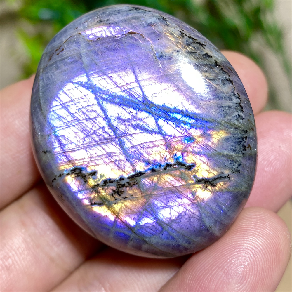 Labradorite Palm Purple Light Natural Stone Crystals Healing Wicca Wichcraft Meditation Minerals Ornaments Home Decoration