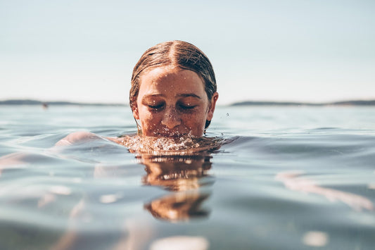 Sustainable self-care by Swimming and Floating