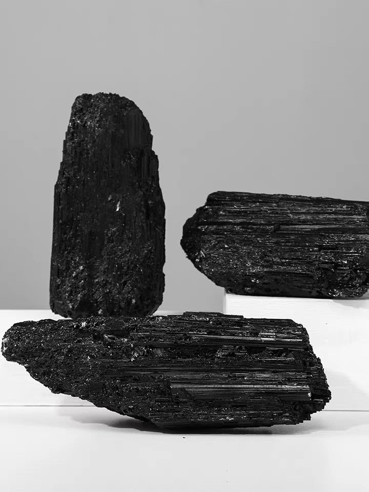 30-400g Natural Black Tourmaline Gravel Raw Gemstone Mineral Specimen Crystal Healing Advanced Collection Eliminate 1pc