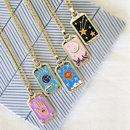 2022 New Stainless Steel Tarnish Free Jewelry Tarot Necklace Star Moon Sun World Design Gold Pendant Necklaces For Women