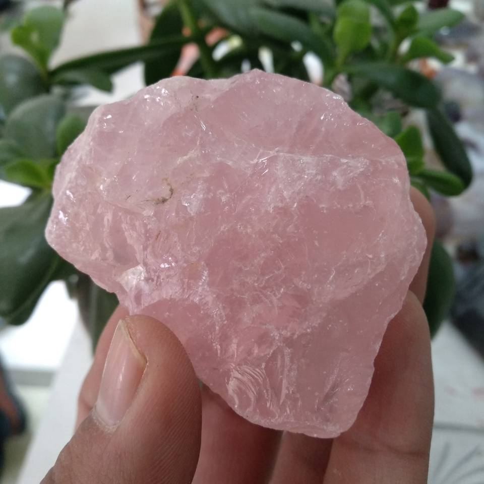 1pcs 50g Natural Rough Rose Quartz Crystals (Raw Specimen Healing Reiki Love Stone).